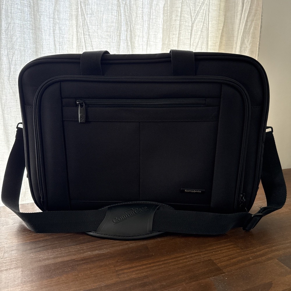 Samsonite CompuCase Computer Or Travel Bag W/Two Shoulder Straps